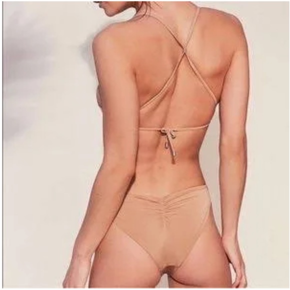 Planet blue swimsuit, very low, open back, beautiful. Never worn, clean. - Picture 3 of 6